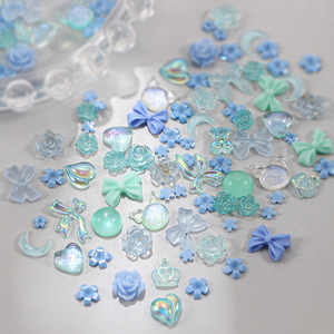100/sac mixte 3D résine ongles bijoux matériaux amour arc fleur lune bricolage ongles décorations - Product Image 1