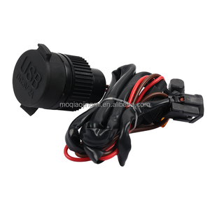 Chargeur USB double pour moto pour Xl750 Xl <span class=keywords><strong>750</strong></span> <span class=keywords><strong>Transalp</strong></span> Transalp750 750xl 23-24 Adaptateur de moto Prise USB Sortie USB Pièce - Product Image 5