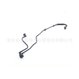 Manguera de Refrigerante Mercedes-Benz GLC AMG A2135010625 para el Sistema de Refrigeración del Motor Benz GLC, Pieza de Repuesto - Product Image 1