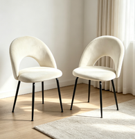 Chaise de salle à manger nordique rembourrée en velours, chaise d'appoint moderne capitonnée avec pieds noirs, pour cuisine, hôtel, appartement