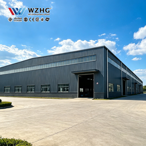 Grande entrepôt industriel à portée libre avec système de structure en acier haute résistance - Product Image 1