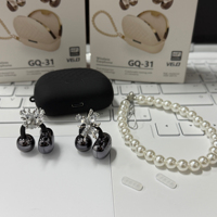 Auriculares de Clip Abiertos GQ-31 con Dijes Desmontables y Cadena de Perlas, Auriculares Deportivos de Moda para Uso Diario en la Oficina