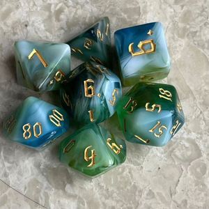 Nouvel ensemble de dés polyédriques transparents à couleurs mélangées pour D&D, jeux de rôle et jeux de société - Product Image 4