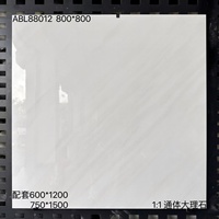 Carreaux de sol en porcelaine de marbre blanc poli 800x800mm Foshan, antidérapants, en céramique émaillée, pas chers, pour murs et sols
