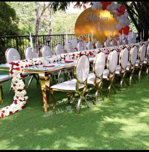 Chaises en Acier Inoxydable à Bord Doré pour Décoration d'Événements Modernes <span class=keywords><strong>de</strong></span> <span class=keywords><strong>Luxe</strong></span> (Mariages, Réceptions, Hôtels, Salles à Manger) – Vente en Gros - Product Image 2
