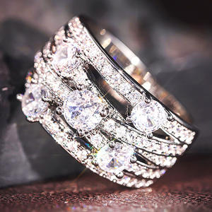 Anello in oro bianco con diamanti da donna, taglio rotondo brillante naturale, colore G, pietra laterale DJ097 - Product Image 2