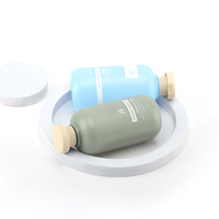 Muestra gratis Color Personalización 300ML 10oz Esmerilado Flip Cap Plástico Champú Squeeze Botella Loción corporal Botella al por mayor