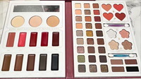 Palette de contour pour correcteur de 48 couleurs Vegan Palette de fard à joues crémeux Palette de surligneur et de fard à paupières de maquillage de marque privée