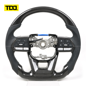Volante de Fibra de Carbono Real TDD Compatible con Toyota Land Cruiser - Product Image 1