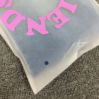 Sac d'emballage refermable écologique, biodégradable, imperméable et réutilisable pour vêtements, en PE, avec logo sérigraphié – Meilleur prix