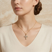 Collier de luxe en acier inoxydable plaqué or 18 carats avec pendentif croix en zircon, bijoux de mode les plus vendus en gros pour femmes