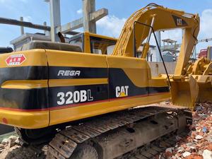 รถขุด Caterpillar 320BL/320B ราคาถูก น้ำหนักใช้งาน 20 ตัน ความจุบุ้งกี๋ 1.7 ลูกบาศก์เมตร เครื่องยนต์ Cummins 2000 ชั่วโมงการทำงาน 2000-4000 ชั่วโมง - Product Image 3