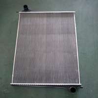 Radiateur de camion haute qualité OEM 1439504 64068A pour SCANIA SÉRIE 4 P94, camion lourd, dimensions du cœur 860*708*42MM