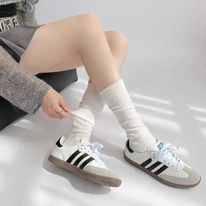 Calcetines holgados para mujer, hasta media pantorrilla, color gris liso, transpirables, que absorben el sudor, para primavera y verano, estilo japonés - Product Image 2