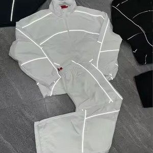 Produsen Logo kustom refleksi pakaian olahraga besar pakaian jalan polos olahraga Jogging poliester pria nilon baju olahraga - Product Image 3