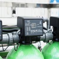Système de traitement d'eau industriel RO 1000L/h avec pompe, machine de filtration par osmose inverse, filtration à 5 étapes, adoucissement de l'eau