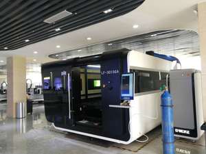 Full Closed 1kw 1.5kw 2kw 3kw 6kw 8kw Sheet Metal Cnc Fiber Laser Metal Cutting Machine 6000w Laser With Change Table - Product Image 3