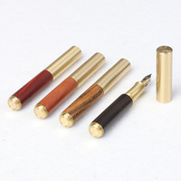 Stylo plume de poche court en bois naturel de qualité supérieure avec corps en laiton, cartouches d'encre remplaçables, stylo de calligraphie en bois avec logo gravé au laser