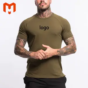 OEM özel Slim Fit yüksek kaliteli % 95% pamuk 5% elastan yan bölünmüş detay egzersiz spor erkek t shirt