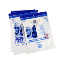 Sacs d'emballage pour vêtements en PE autocollants personnalisés avec impression en gravure pour les vêtements OEM