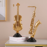 Ornamen biola emas, gaya Nordic, ornamen Resin, instrumen musik kreatif, pintu masuk rumah ruang tamu, dekorasi kabinet TV Natal