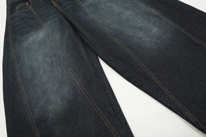 Vente en gros <span class=keywords><strong>de</strong></span> <span class=keywords><strong>jeans</strong></span> larges en forme <span class=keywords><strong>de</strong></span> cimeterre vintage élégants pour hommes pantalon en denim avec broderie et épissure Y2K - Product Image 4