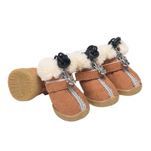 Toptan moda sıcak kış anti kayma pet köpek ayakkabı çizme polar top ile ayakkabı peluş hattı küçük pet köpek