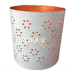 Bougeoir votif en fer durable et durable avec finition rustique pour la décoration et l'ambiance de la maison de style ferme moderne - Product Image 5