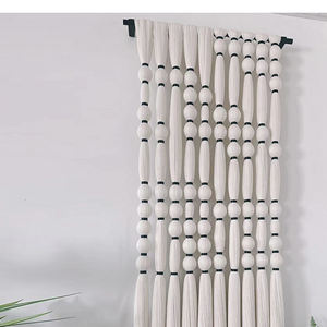 Elegante Decoración Tejida Estilo Boho Costero, Tapiz <span class=keywords><strong>de</strong></span> Macramé con Borlas Verticales para Interiores con Vista al Mar - Product Image 6