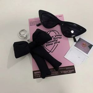 Porte-clés et pendentif de sac à main à nœud à carreaux bleu, rose, blanc et noir, style simple, mignon et doux - Product Image 5