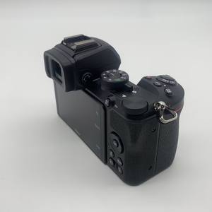 Appareil photo hybride <span class=keywords><strong>Nikon</strong></span> <span class=keywords><strong>Z50</strong></span> 20,8 Mpx d'occasion, appareil photo hybride d'occasion avec connectivité Wi-Fi, appareil photo avec batterie et chargeur inclus - Product Image 2