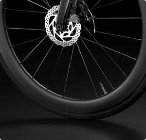 Bicicleta de Carretera de Fibra de Carbono con Cambio de 22 Velocidades, Diseño Ultraligero, Frenos de Disco y Manillar Aerodinámico Integrado - Product Image 6