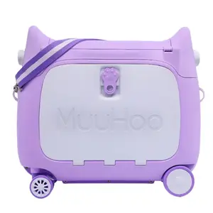 The cute little suitcase for children is not only easy to carry but also can be carried on the plane