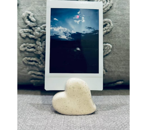 Soporte de fotos de cerámica en forma de corazón <span class=keywords><strong>para</strong></span> Instax Polaroid, tarjetero de regalo de arcilla artesanal <span class=keywords><strong>para</strong></span> cumpleaños de San Valentín Diwali Pascua - Product Image 2