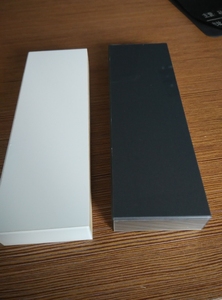 Tấm Nhựa Laminate <span class=keywords><strong>Acrylic</strong></span> Kết Cấu Thiết Kế Có Độ Bóng Cao Màu Đỏ Trắng Đen - Product Image 3