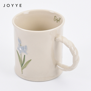 Tasse Joyye en céramique, ensemble de tasses <span class=keywords><strong>à</strong></span> la main peint <span class=keywords><strong>à</strong></span> la main en relief de fraise, pour cadeau, <span class=keywords><strong>à</strong></span> <span class=keywords><strong>vendre</strong></span>, 8 pièces - Product Image 4
