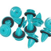 Clips de panneau de porte en gros Auto Automobile Push Car Bumper Retainer Fastener Door Panel Expansion Clips