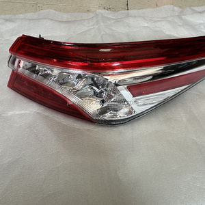 Cụm đèn hậu <span class=keywords><strong>LED</strong></span> <span class=keywords><strong>Camry</strong></span> 2019-2023, bao gồm đèn xi nhan, đèn phanh và đèn hậu, sản phẩm chính hãng - Product Image 4