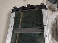 Toit ouvrant panoramique d'origine pour Toyota RAV4 Wildlander 2026 - Référence 6320142161 6320142160