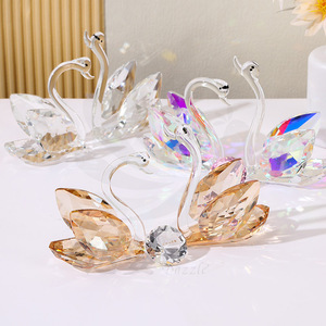 Ensemble d'ornements en forme de cygne en cristal, décoration en verre faite à la main, cadeau de mariage, style d'art moderne - Product Image 1