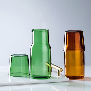 Brocca per bottiglia in <span class=keywords><strong>vetro</strong></span> borosilicato colorato fatta a mano con coperchio bicchiere per succhi bicchiere da comodino <span class=keywords><strong>caraffa</strong></span> per <span class=keywords><strong>acqua</strong></span> in <span class=keywords><strong>vetro</strong></span> con Set di tazze - Product Image 4