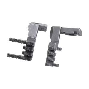 C007 & ZOJE D4206 H4258 Chien d'alimentation pour machine à coudre à 3 aiguilles et 5 fils, pied-de-biche à petite tête carrée - Product Image 2