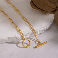 Collier tendance pour femme en acier inoxydable plaqué or 18 carats avec chaîne à maillons longue et fermoir à bascule OT