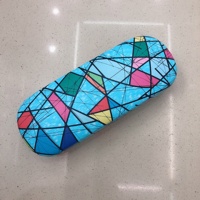 Étui à lunettes à clapet dur Durable à motif imprimé Boîte d'emballage de lunettes avec logo imprimé personnalisé au laser