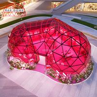 Dôme géodésique en verre en forme de cœur RAXDOME 6M pour événements de luxe et lancement de produits