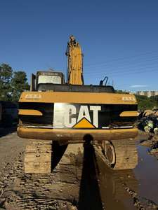 Excavadora de cadenas usada Cat 320B original, de bajo ruido y potencia suficiente, para sitios de excavación medianos y grandes. - Product Image 2