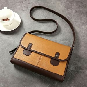 Nuevo Bolso Bandolera Retro de PU con Solapa, Color Sólido, Impermeable, Deportivo, Versátil, Moderno, para Estudiantes - Product Image 2