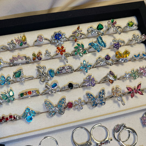 Bagues de fiançailles et de mariage tendance en cuivre et zircon mélangés, bijoux de luxe pour femmes, vente en gros à prix réduit, haute qualité - Product Image 6