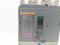 Disjoncteur compact PLC NS250 H 3 pôles 150 ampères 70 kA {neuf sous garantie}