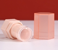 Nouveau tube de distribution d'échantillons de rouge à lèvres géométrique cosmétique avec bouchon à clapet, flacon d'emballage en plastique PP pour brillant à lèvres et laque à lèvres, sérigraphie